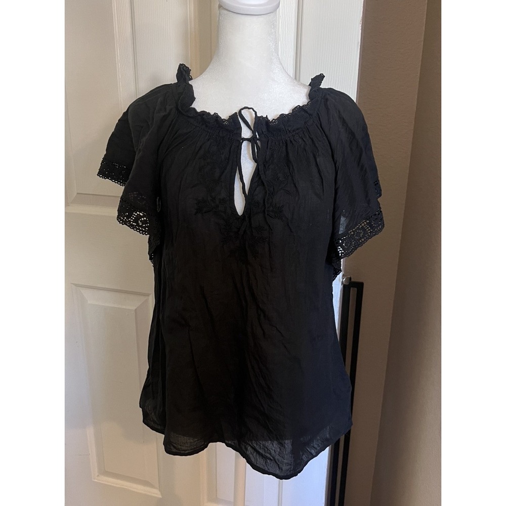 GAP Black Floral Lace Trim Flutter Sleeve Ruffle 100% Cotton Blouse Women's XS